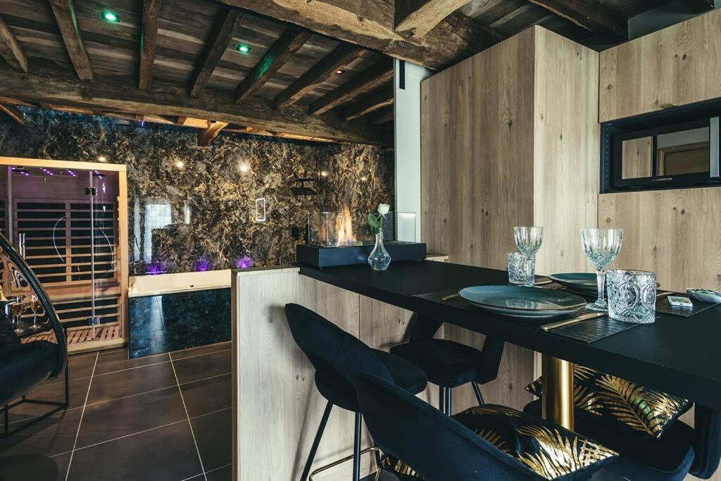 Le Duplex De L'Etoile Home Cinema Jacuzzi Et Sauna Privatif Longmesnil Esterno foto