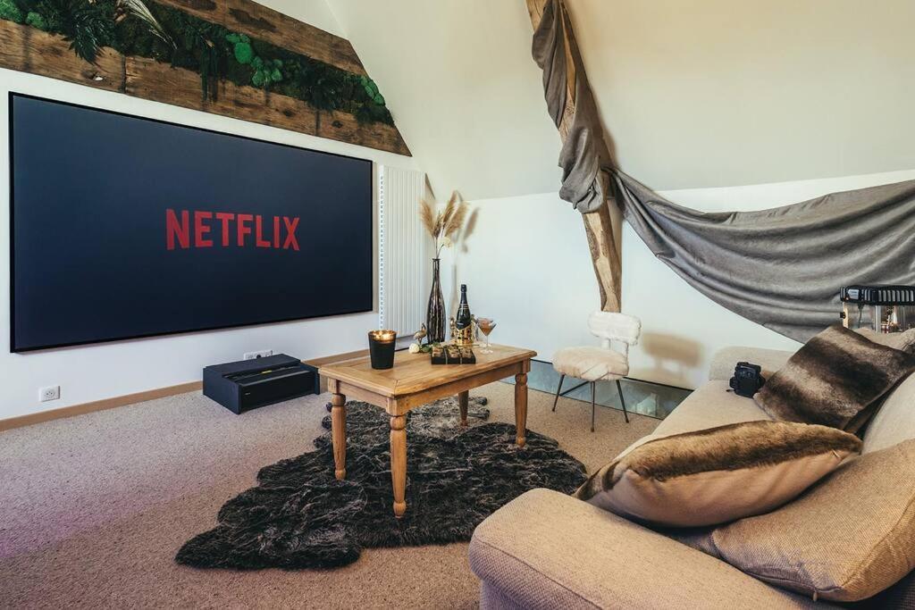 Le Duplex De L'Etoile Home Cinema Jacuzzi Et Sauna Privatif Longmesnil Esterno foto